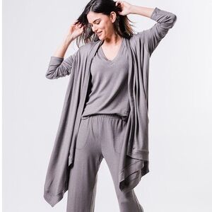 Southcott go to cardigan sweater cascade open front with pockets white size 2-4